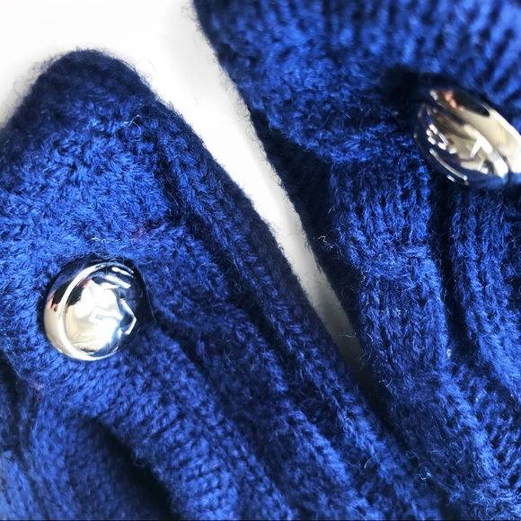 Michael Kors, Navy gloves, embossed buttons - Picture 2 of 4